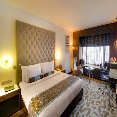 2 BRANDED HOTELS AVAILABLE - 40 + Rooms & 65+ Rooms - Price - 5.9 Million - 6.8 Million