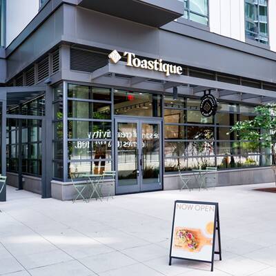 Toastique Gourmet Toast & Juice Bar Franchise Opportunity