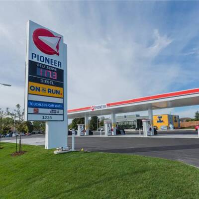Gas Station with Country Style and Mr Cub for Sale in GTA
