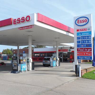 Esso Gas Station with Carwash for Sale in Niagara Falls