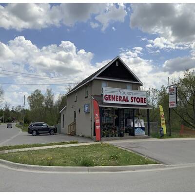 Convenience Store with Renovated Apt in Angus