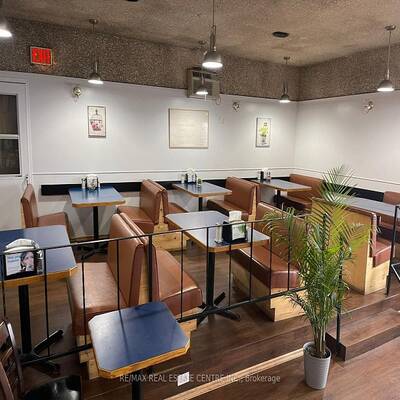 Motel For Sale with Restaurant - Includes 3 Det. Homes!