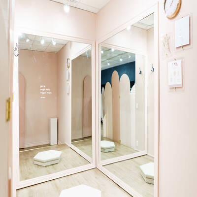 Toronto's TOP BRIDAL BOUTIQUE for Sale - Ferre Sposa