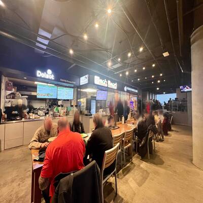 FOOD COURT on Hornby St in Downtown Vancouver!（6-530 Hornby Street, Vancouver, BC, Canada）