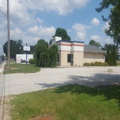 Freestanding Building W/Drive Thru in Forest, ON
