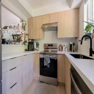 7-UNIT APARTMENT BUILDING IN ORILLIA FOR SALE