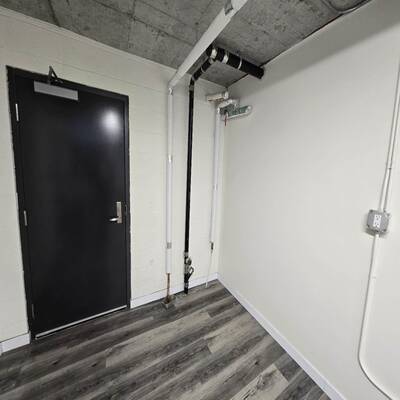 Prime retail space available for lease in Richmond（161-6386 No. 3 Rd）