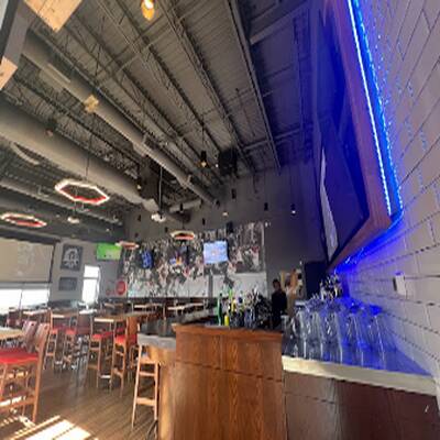 Boston Pizza - CourtneyPark