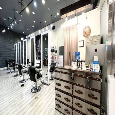 Hair Salon for sale at Aberdeen Centre(1190-4151 Hazelbridge Way)