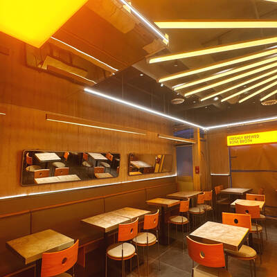 Vancouver Mini Hot Pot and Malatang Restaurant（1509 Robson St）