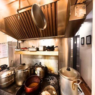 White Rock Breakfast and Lunch Restaurant For Sale!（1347 Johnston Rd）