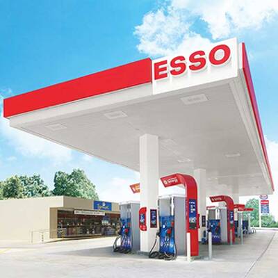 Esso + Pizza Pizza + Country Style  in GTA