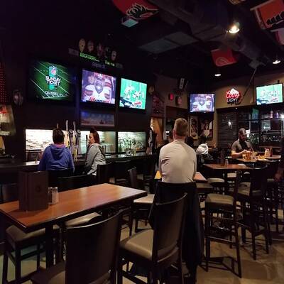 Grimsby - Boston Pizza