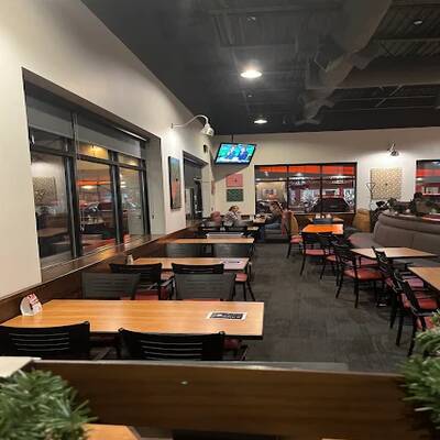 Grimsby - Boston Pizza