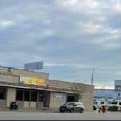 Morinville, Alberta Commercial/Residential Property