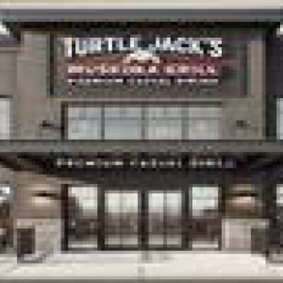 Famous Bar & Grill Restaurant For Sale