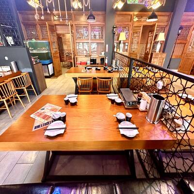 Modern & High-Traffic Restaurant Opportunity in Downtown Vancouver(1018 Beach Ave)