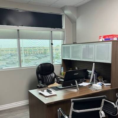 Commercial Space For Lease in Mississauga, ON