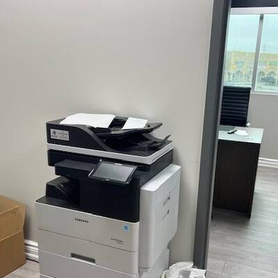 Commercial Space For Lease in Mississauga, ON