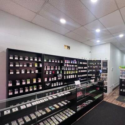Established Vape Shop For Sale in St. Catharines, ON