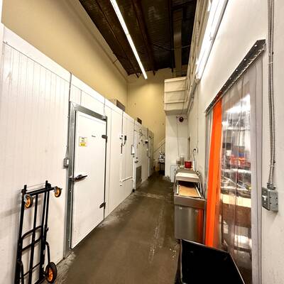 Fully Equipped Central Kitchen Business（2155 - 12191 Hammersmith Way）