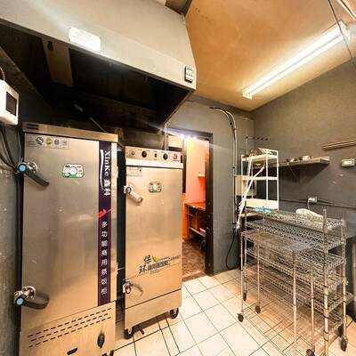 New Westminster Dessert Shop Assets For Sale（806 Twentieth St）