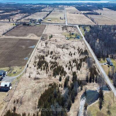 25 ACRES OF FLAT LAND WITH 1334' RD FRONT.,BELLEVILLE