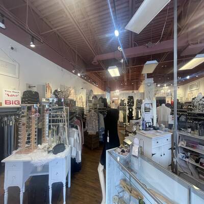 Leasehold Improvements Opportunity (1309 Pemberton Ave, Squamish, BC )