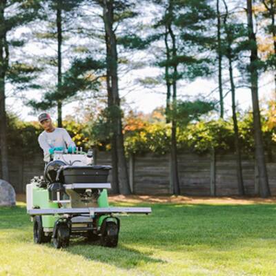 Lawnsquad Franchise Opportunity in USA