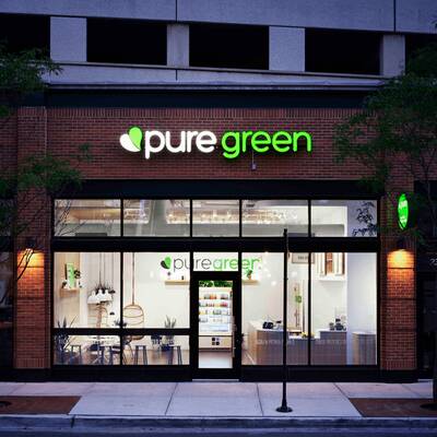 Pure Green Juice & Smoothie Franchise Opportunity in Canada & USA