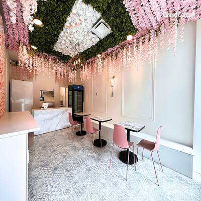 Assets and Lease For Sale（107-223 W Broadway）