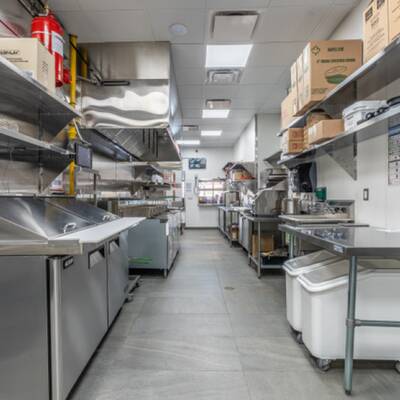 Chicken Wing Restaurant for Sale in Newmarket