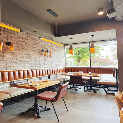 Turn-key Restaurant Business in the Heart of Vancouver(Confidential)