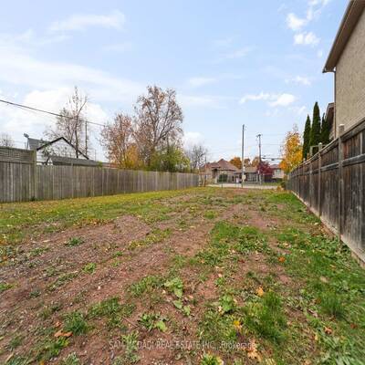 Great Building Lot & Opportunity Premium 50x113 Ft Lot Hamilton