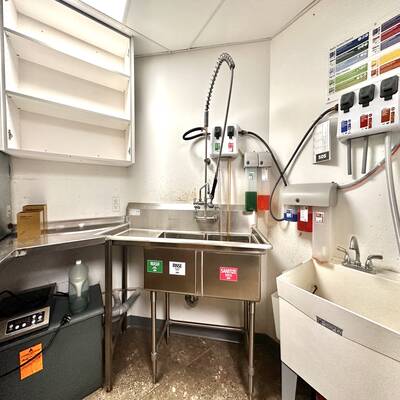 Richmond Well-Established Dessert and Bakery Assets for Sale(115 6533 BUSWELL STREET)