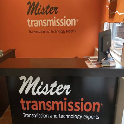 Mister Transmission 4 Bay Established Shop in Toronto For Sale