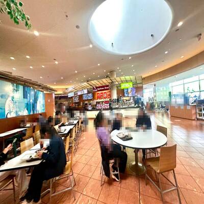 Aberdeen Centre Food Court Business for Sale（3260-4151 Hazelbridge Way）