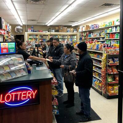 Convenience Store in Niagara Falls