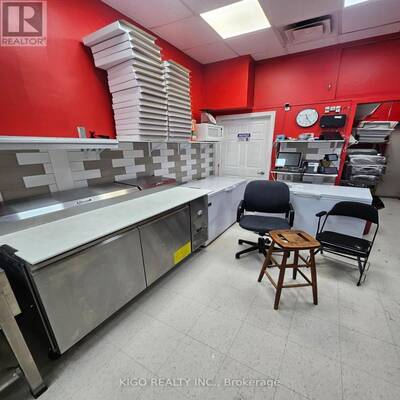 Turnkey Pizza & Wings Restaurant for Sale in Prime Hamilton Location