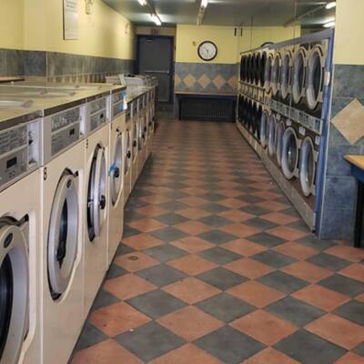UNATTENDED COIN LAUNDROMAT FOR SALE IN TORONTO
