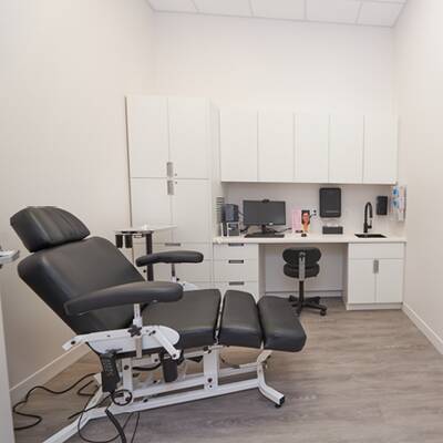 Laser Clinics Canada For Sale - Vaughan Mills Shopping Centre – Vaughan, ON