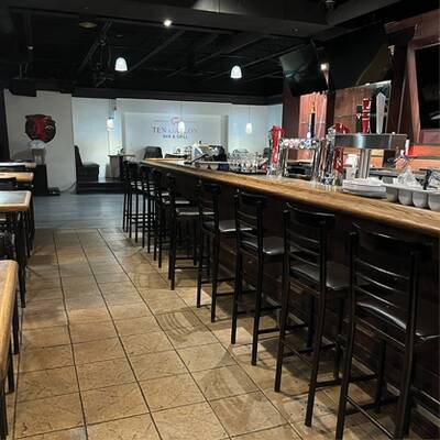 Bar and Grill in Newmarket For Sale