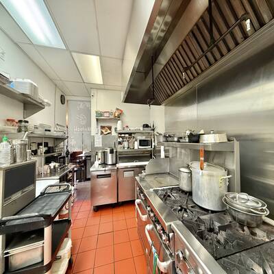 Well-established Sushi Restaurant (7341 Edmonds Street, Burnaby)