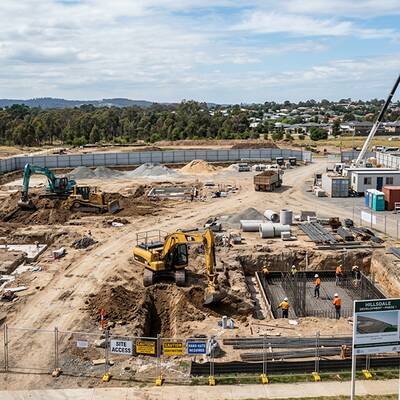 Several Lands available for Plaza and Hotel Developments