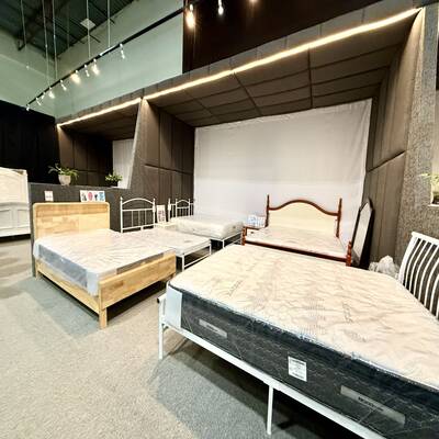 Well-established mattress retail business (185 4551 NO.3 ROAD)