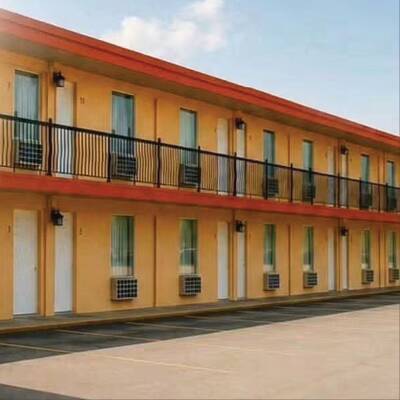 Motel For Sale in Chatham - 1 Hour West of London